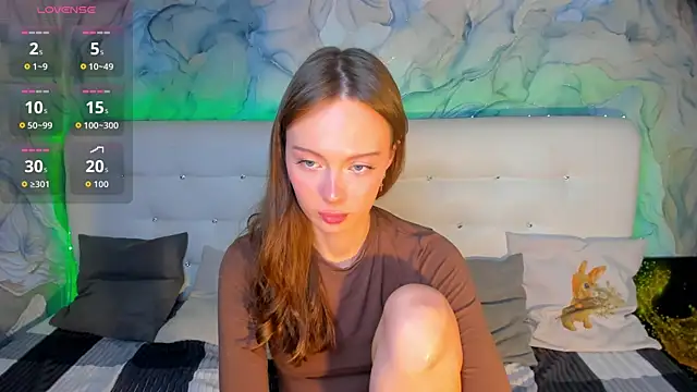 LolaMeddisson online show from 10-09-25, 10:10