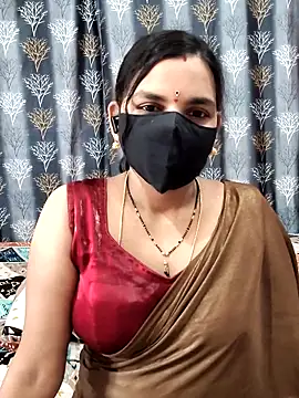 Snapshot of Lalitha-1995 chatting on 05-22-26, 05:49 Lalitha-1995 online show from 05-22-26, 05:49