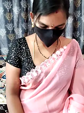 Snapshot of Lalitha-1995 chatting on 05-13-26, 06:09 Lalitha-1995 online show from 05-13-26, 06:09