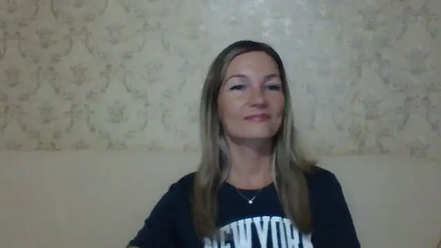 sweetriki online show from 12-18-25, 05:06