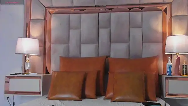 ValentinaBreats online show from 12-04-25, 12:04