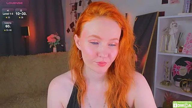 JoyceJones online show from 11-18-25, 08:12