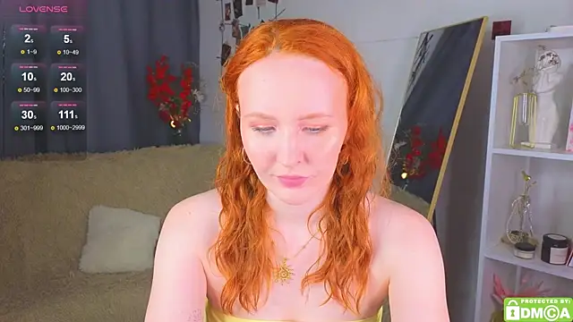 JoyceJones online show from 09-15-25, 06:19