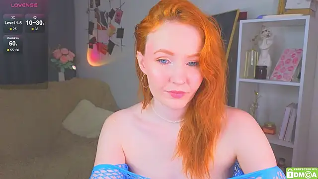 JoyceJones online show from 10-12-25, 07:37