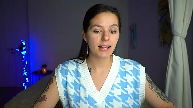 EwelynScott online show from 12-01-25, 03:46