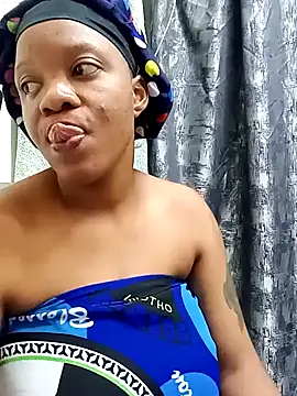 SexyMellon online show from 10-18-25, 07:05
