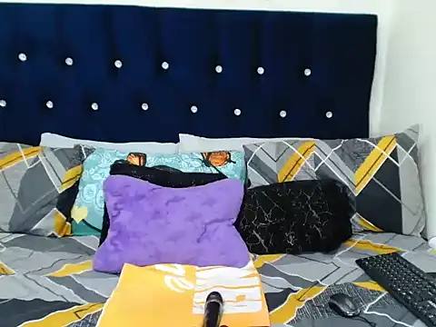 SexyMellon online show from 09-17-25, 06:43