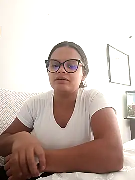 Snapshot of luluboobs9 chatting on 02-13-26, 03:12 luluboobs9 online show from 02-13-26, 03:12