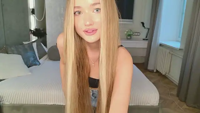 Snapshot of milaa_sun chatting on 07-01-26, 02:01 milaa sun online show from 07-01-26, 02:01