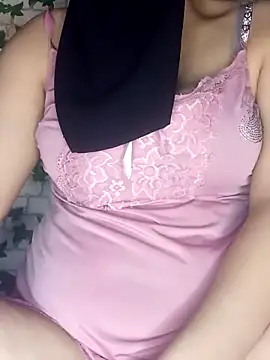 yaraa49 online show from 02-15-26, 06:47