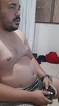 Urso Nerd online show from 10-27-25, 03:35