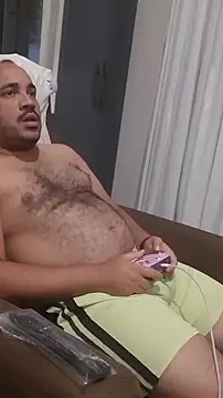 Snapshot of Urso_Nerd chatting on 07-19-26, 03:59 Urso Nerd online show from 07-19-26, 03:59