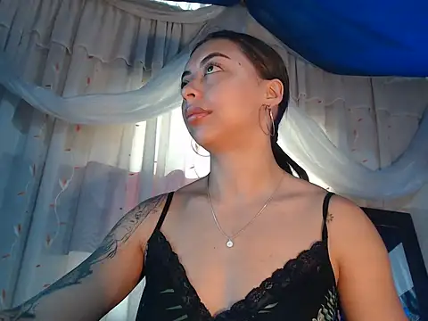kendraof online show from 07-24-26, 02:46