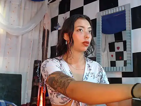 kendraof online show from 11-07-25, 06:12