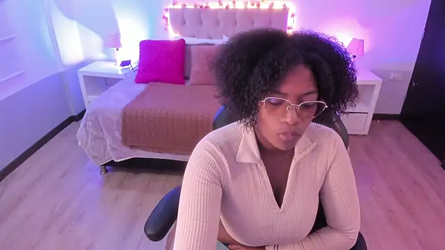 ebony fantasy2 online show from 04-15-26, 11:27