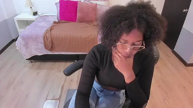 ebony fantasy2 online show from 04-10-26, 11:50