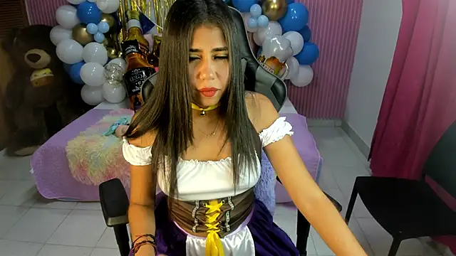 Snapshot of Mindy_19 chatting on 09-25-25, 11:05 Mindy 19 online show from 09-25-25, 11:05