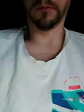 Snapshot of ijustwannafuckyou6969 chatting on 02-21-26, 04:25 ijustwannafuckyou6969 online show from 02-21-26, 04:25