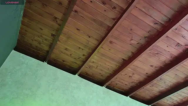 Taurito    online show from 11-05-25, 06:05