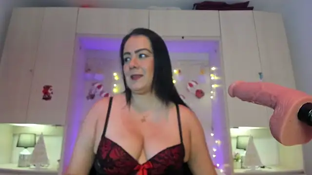 AlicePipper online show from 12-16-25, 04:06