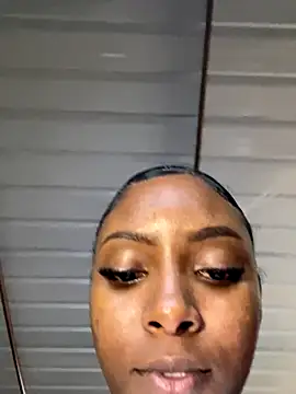 britanyxxs online show from 11-18-25, 02:53