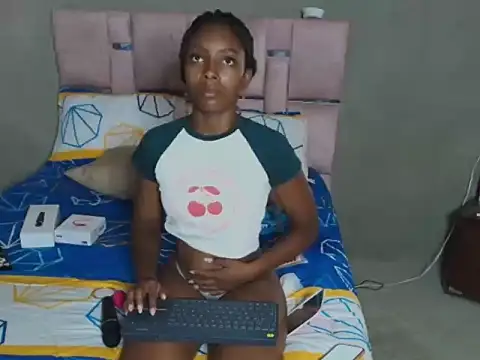 britanyxxs online show from 11-10-25, 02:22