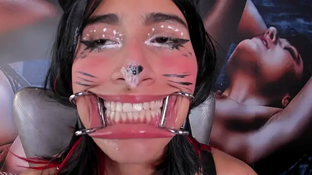 miss   taylor online show from 04-15-26, 02:43