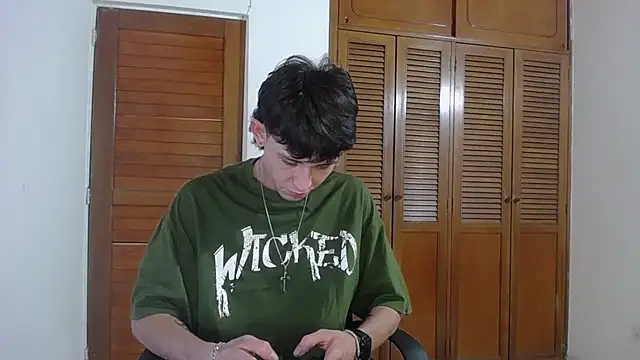 Michael blue online show from 07-18-26, 12:19