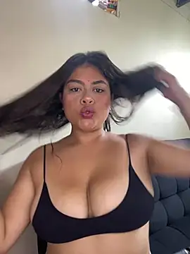 Snapshot of NattashaMore_0719 chatting on 02-02-26, 01:54 NattashaMore 0719 online show from 02-02-26, 01:54