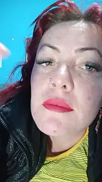 carolinhe  online show from 12-03-25, 04:24