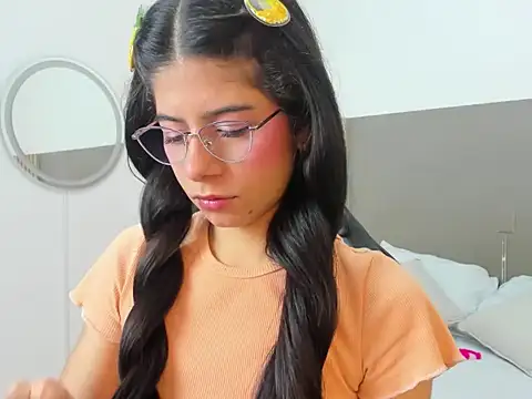 carlina 15 online show from 04-08-26, 12:28