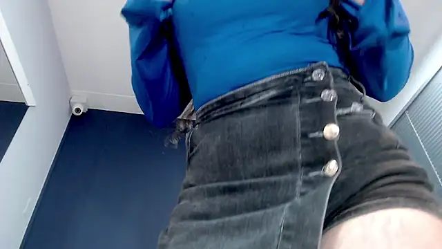 KendraaSimons online show from 10-18-25, 06:32