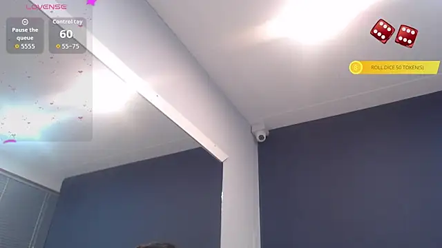 KendraaSimons online show from 12-17-25, 08:03