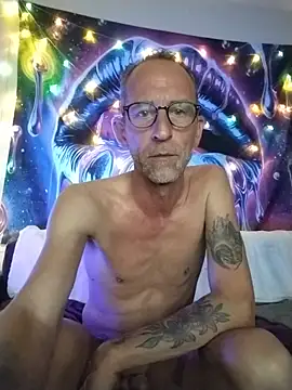 Snapshot of we_are_fucking_serious chatting on 05-28-26, 12:29 we are fucking serious online show from 05-28-26, 12:29