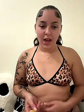 babykalirose online show from 10-18-25, 03:19