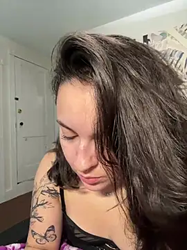 Snapshot of babykalirose chatting on 05-20-26, 06:54 babykalirose online show from 05-20-26, 06:54
