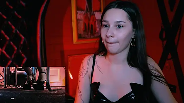 Snapshot of KimClarks_ chatting on 09-22-25, 08:53 KimClarks  online show from 09-22-25, 08:53