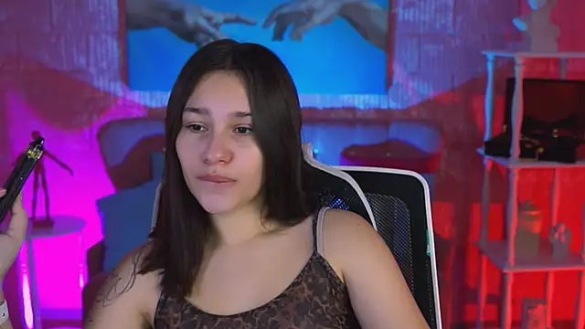 KimClarks  online show from 11-08-25, 12:31