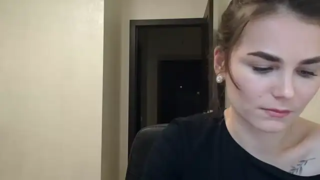 Snapshot of Silviaa_a chatting on 03-02-26, 08:16 Silviaa a online show from 03-02-26, 08:16