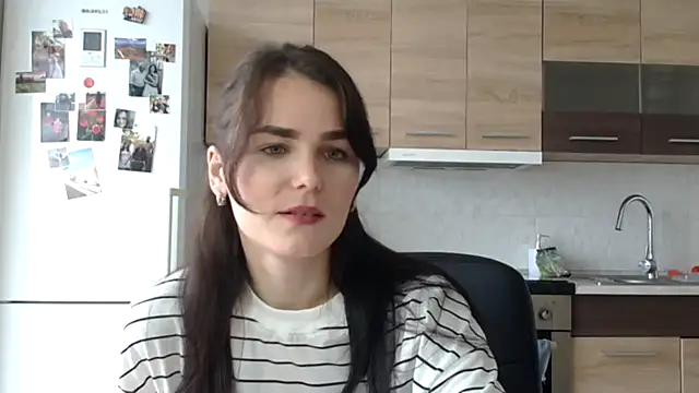 Silviaa a online show from 09-30-25, 01:06