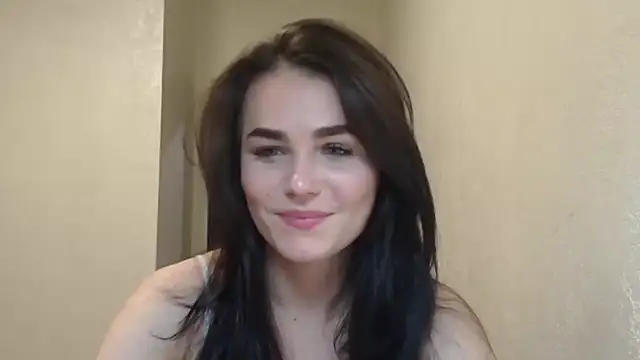 Snapshot of Silviaa_a chatting on 02-26-26, 08:31 Silviaa a online show from 02-26-26, 08:31