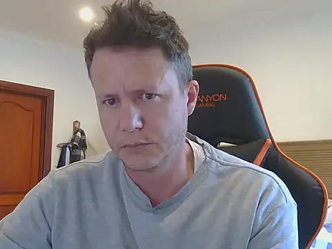 Snapshot of TroyDieselXXX chatting on 11-05-25, 04:15 TroyDieselXXX online show from 11-05-25, 04:15