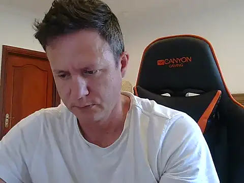 TroyDieselXXX online show from 12-17-25, 04:17