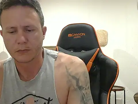 Snapshot of TroyDieselXXX chatting on 02-22-26, 06:31 TroyDieselXXX online show from 02-22-26, 06:31