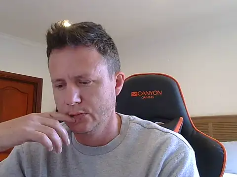 TroyDieselXXX online show from 04-10-26, 06:09