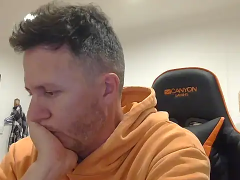 TroyDieselXXX online show from 03-25-26, 06:18