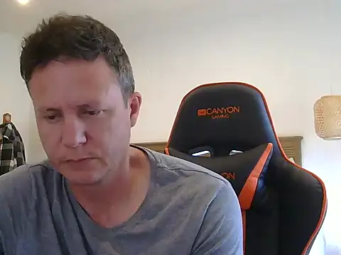 Snapshot of TroyDieselXXX chatting on 02-19-26, 05:37 TroyDieselXXX online show from 02-19-26, 05:37