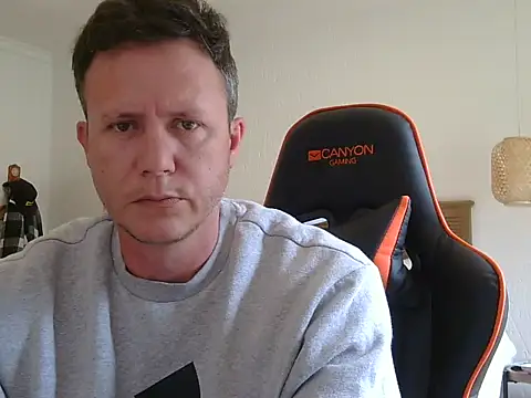 Snapshot of TroyDieselXXX chatting on 02-21-26, 08:05 TroyDieselXXX online show from 02-21-26, 08:05