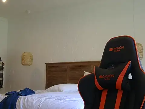 Snapshot of TroyDieselXXX chatting on 02-03-26, 06:22 TroyDieselXXX online show from 02-03-26, 06:22