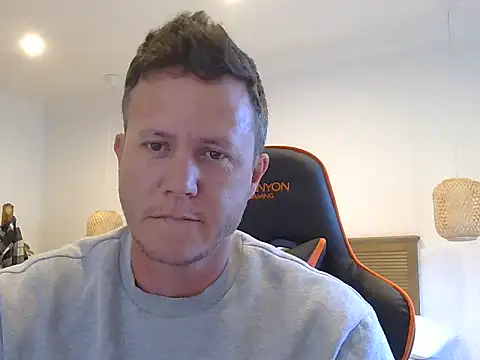 Snapshot of TroyDieselXXX chatting on 02-14-26, 04:34 TroyDieselXXX online show from 02-14-26, 04:34